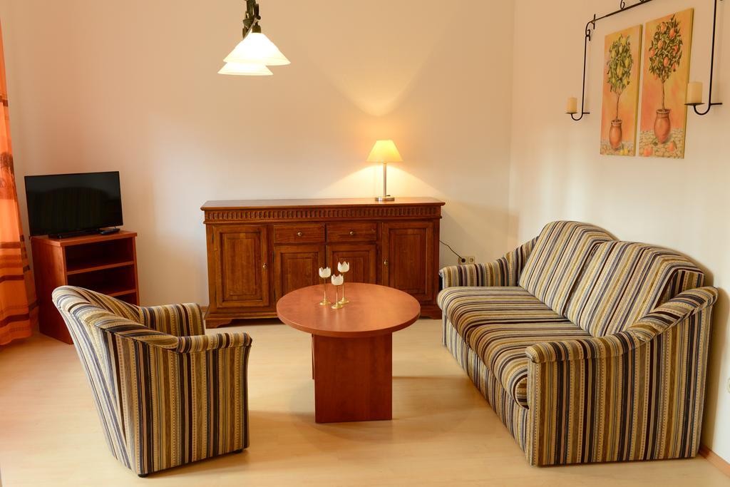 Gasthaus Juette Ebergotzen Ruang foto